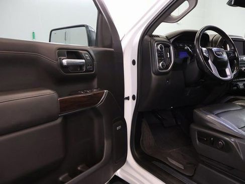 Used 2019 GMC Sierra 1500 SLT w/ SLT Premium Plus Package AWD/4WD image 10