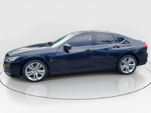 Used 2023 Acura TLX w/ Technology Package FWD image 4