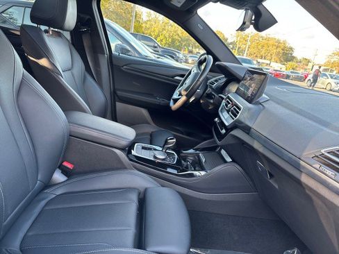 Used 2025 BMW X4 xDrive30i image 15