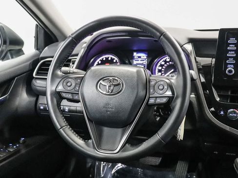 Used 2022 Toyota Camry SE w/ Carpet Mat Package (TMS) FWD image 15