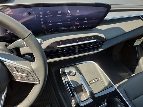 New 2026 Buick Enclave Preferred w/ Power Package image 13