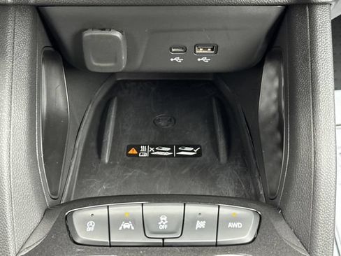Used 2025 Chevrolet TrailBlazer ACTIV w/ Convenience Package AWD/4WD image 36