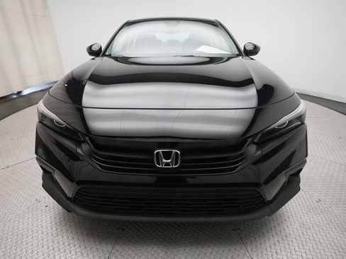 Used 2023 Honda Civic EX image 11