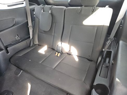 Used 2022 Ford Explorer XLT image 23