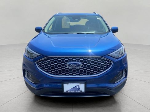 Certified 2024 Ford Edge SEL w/ Convenience Package AWD/4WD image 9