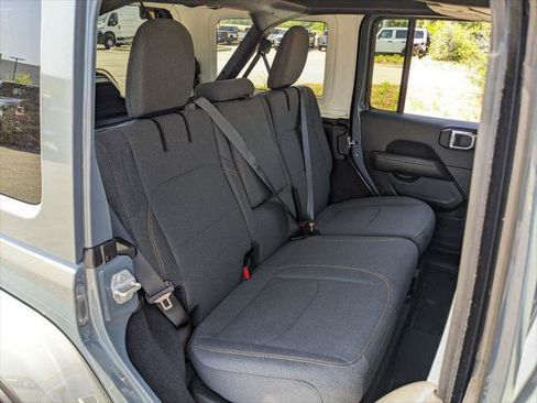 Certified 2025 Jeep Wrangler Unlimited Sahara AWD/4WD image 45