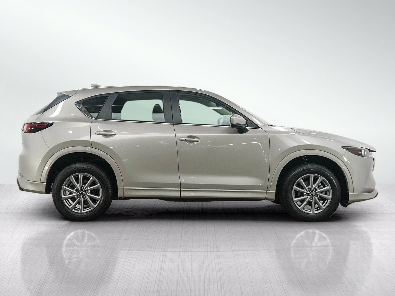 Used 2025 MAZDA CX-5 AWD 2.5 S w/ Preferred Package image 6