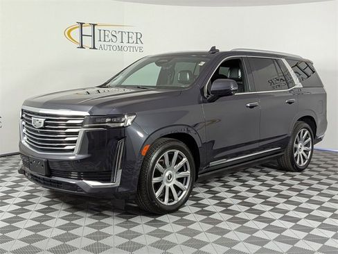 Used 2023 Cadillac Escalade Premium Luxury Platinum w/ Heavy-Duty Trailer Package image 3