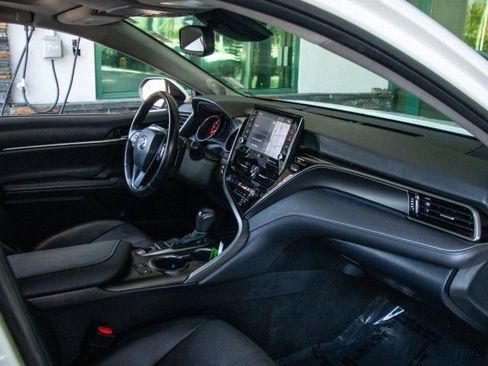 Used 2023 Toyota Camry XSE w/ Navigation Package image 18