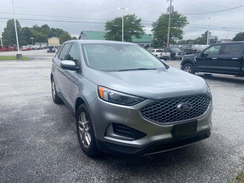 Used 2024 Ford Edge SEL AWD/4WD image 1