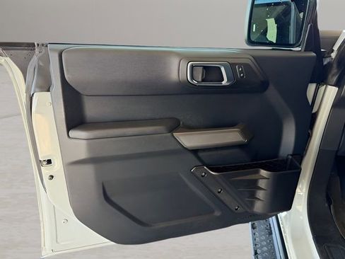 Used 2021 Ford Bronco First Edition image 9