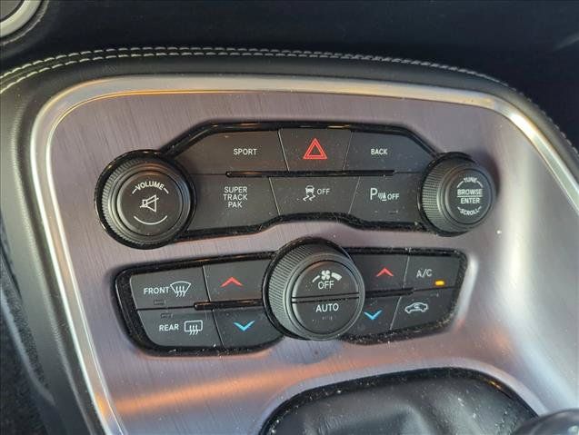 Used 2016 Dodge Challenger R/T Scat Pack RWD image 14