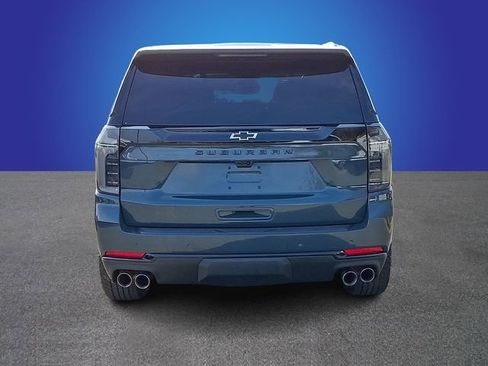 Used 2026 Chevrolet Suburban Z71 w/ Z71 Off-Road Package image 5