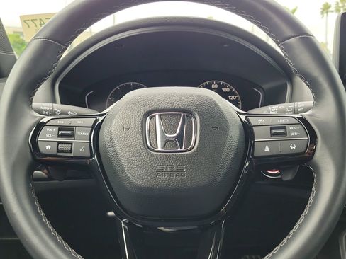 Used 2024 Honda Civic Sport image 28