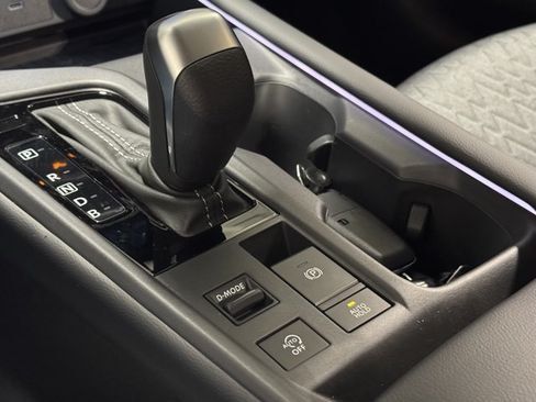 New 2026 Nissan Sentra SV w/ SV Convenience Package FWD image 14