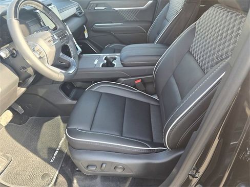 New 2026 GMC Acadia Denali image 18