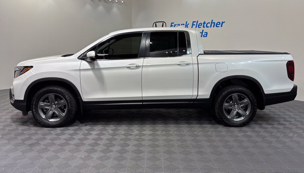 Certified 2023 Honda Ridgeline RTL image 2