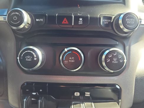 Used 2024 RAM 2500 Big Horn image 16