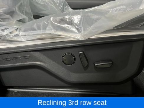 Used 2025 Ford Expedition Max Active AWD/4WD image 24