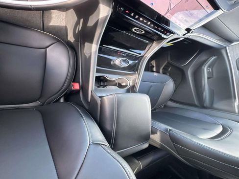 New 2026 Jeep Grand Cherokee Limited w/ Trailer Tow Package image 24