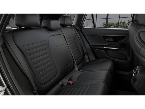 New 2026 Mercedes-Benz GLC 300 4MATIC image 5