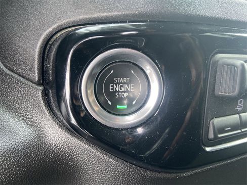 Certified 2023 Chevrolet Silverado 1500 RST w/ Z71 Off-Road Package image 17