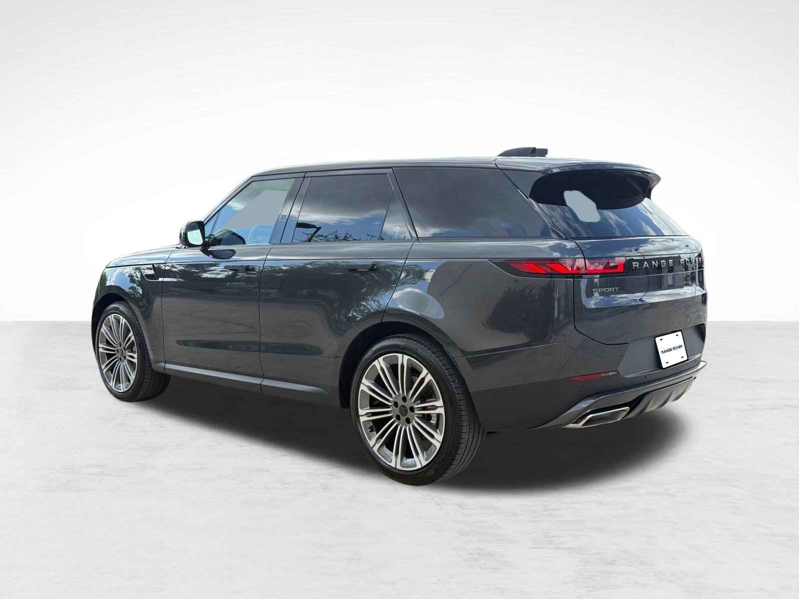 New 2026 Land Rover Range Rover Sport SE AWD/4WD image 3
