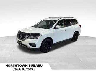 Used 2019 Nissan Pathfinder SV video 1