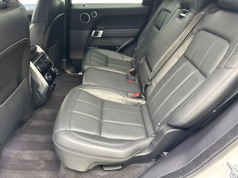 Used 2020 Land Rover Range Rover Sport HSE AWD/4WD image 33