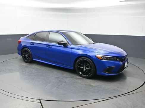 Used 2024 Honda Civic Sport image 8