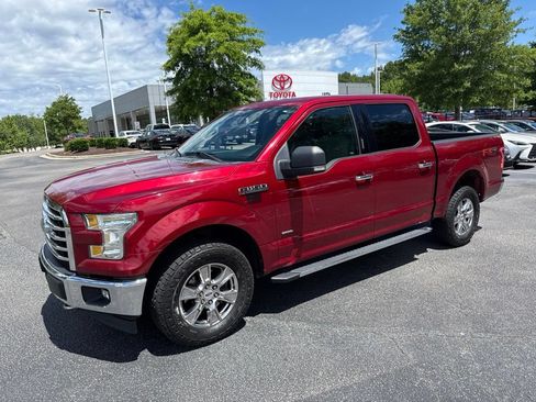 Used 2017 Ford F150 XLT w/ Equipment Group 302A Luxury AWD/4WD image 2