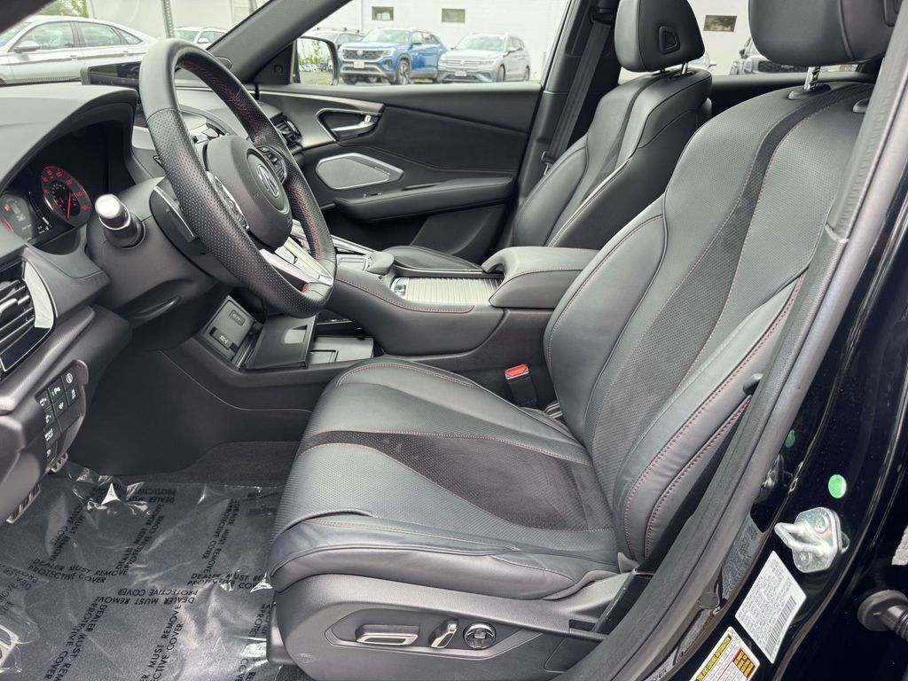 Used 2023 Acura RDX w/ Advance Package AWD/4WD image 10