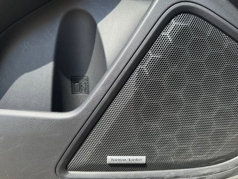 Used 2025 Subaru Outback Onyx Edition image 20