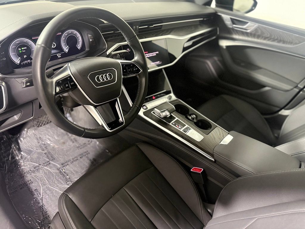 Used 2021 Audi A7 e Premium Plus w/ Interior Protection Package AWD/4WD image 17