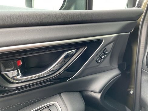 Used 2022 Subaru Outback Limited image 27