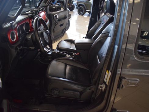 Used 2018 Jeep Wrangler Unlimited Rubicon image 57