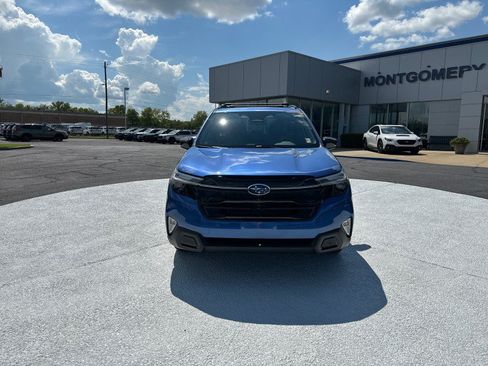 Certified 2025 Subaru Forester Touring w/ Touring Package AWD/4WD image 2