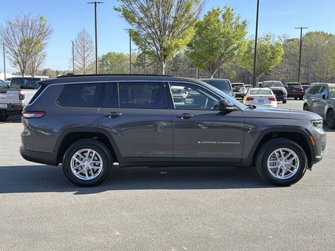 New 2026 Jeep Grand Cherokee L Laredo AWD/4WD image 13