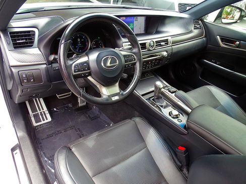 Used 2017 Lexus GS 350 F Sport RWD image 18