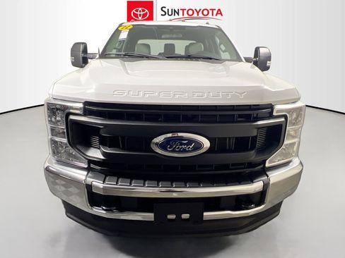 Used 2022 Ford F250 XL w/ Power Equipment Group image 10