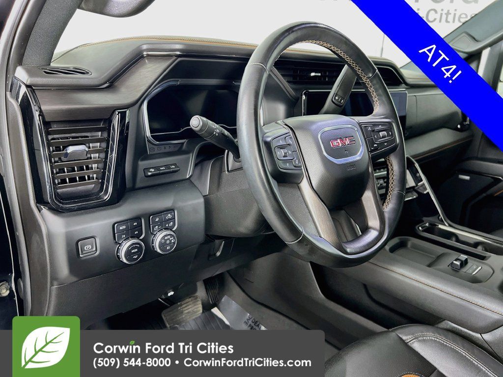 Used 2024 GMC Sierra 2500 AT4 w/ AT4 Premium Plus Package AWD/4WD image 3