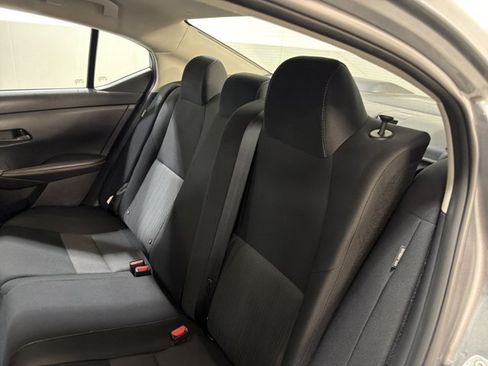 Used 2025 Nissan Sentra SV FWD image 20