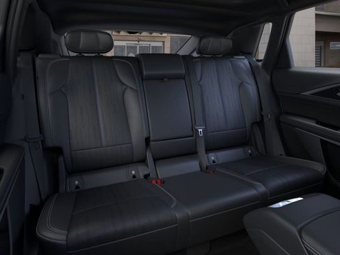 New 2026 Cadillac Lyriq Signature Sport image 17