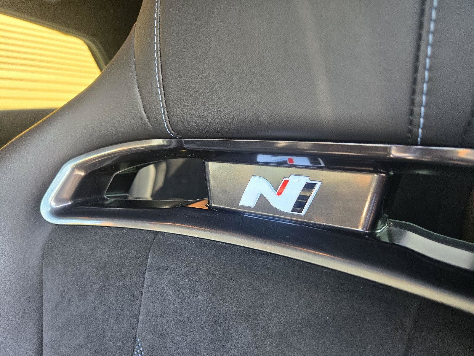 Used 2023 Hyundai Elantra N FWD image 11
