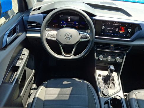 Used 2022 Volkswagen Taos SE AWD/4WD image 12