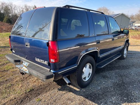 Used 1999 Chevrolet Tahoe Z71 w/ Comfort & Security Pkg image 5