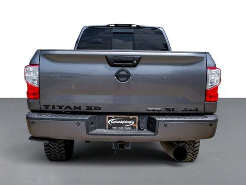Used 2018 Nissan Titan SL w/ Midnight Edition AWD/4WD image 7