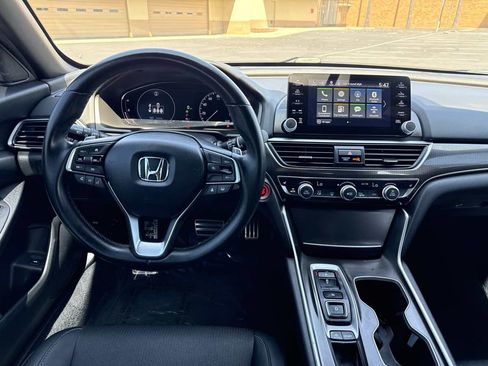 Used 2021 Honda Accord Sport image 17