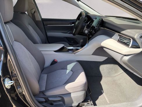 Used 2023 Toyota Camry LE image 15