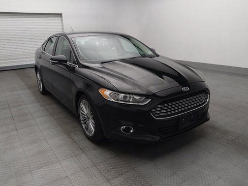 Used 2015 Ford Fusion SE w/ Equipment Group 202A FWD image 13